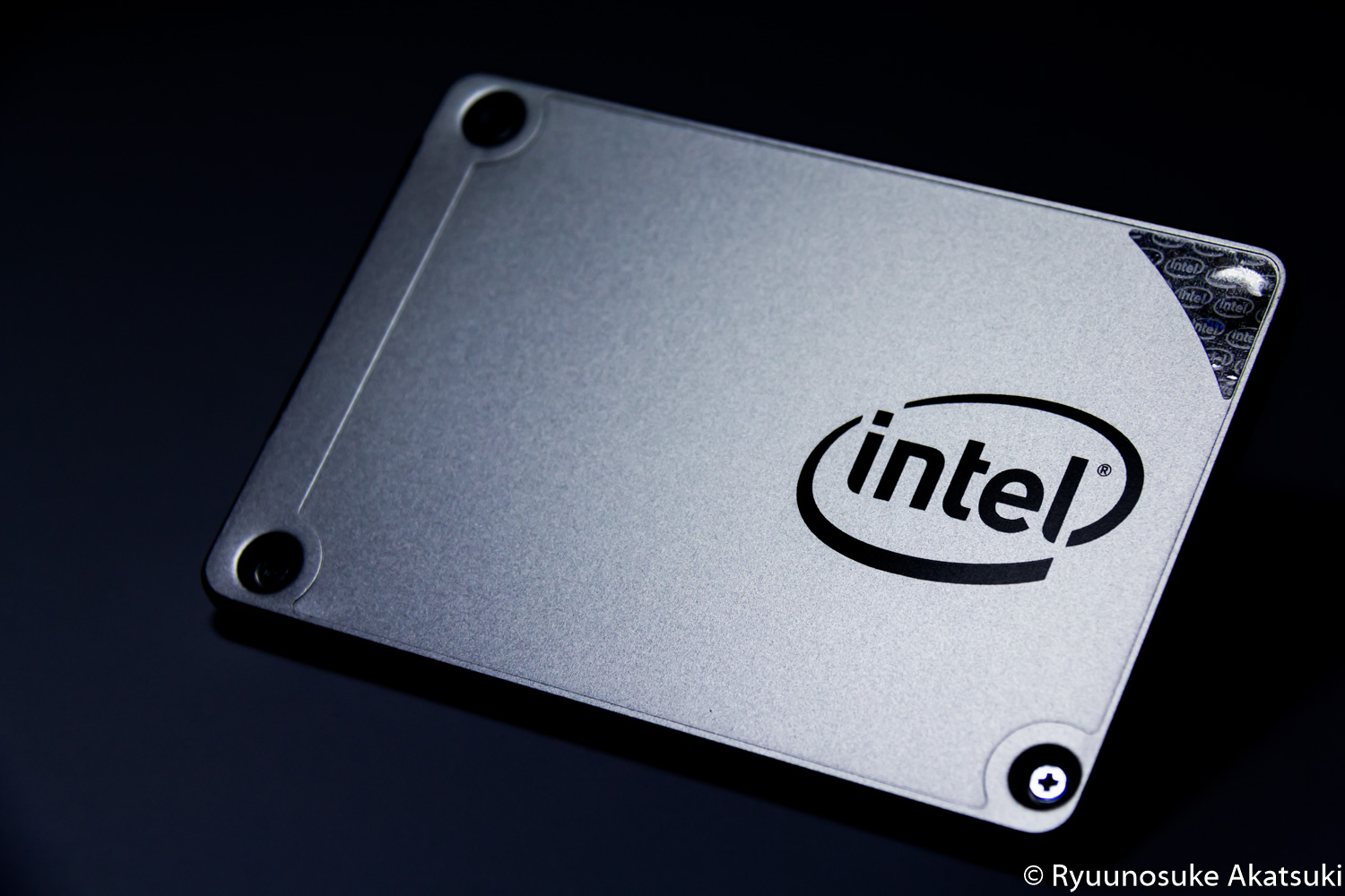 [Storage] Intel SSD 540s Series 240G 开箱